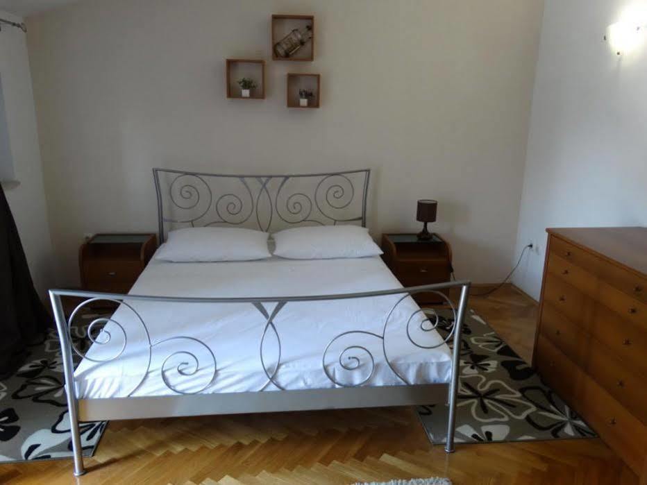 Guesthouse Marileo Split Exterior photo